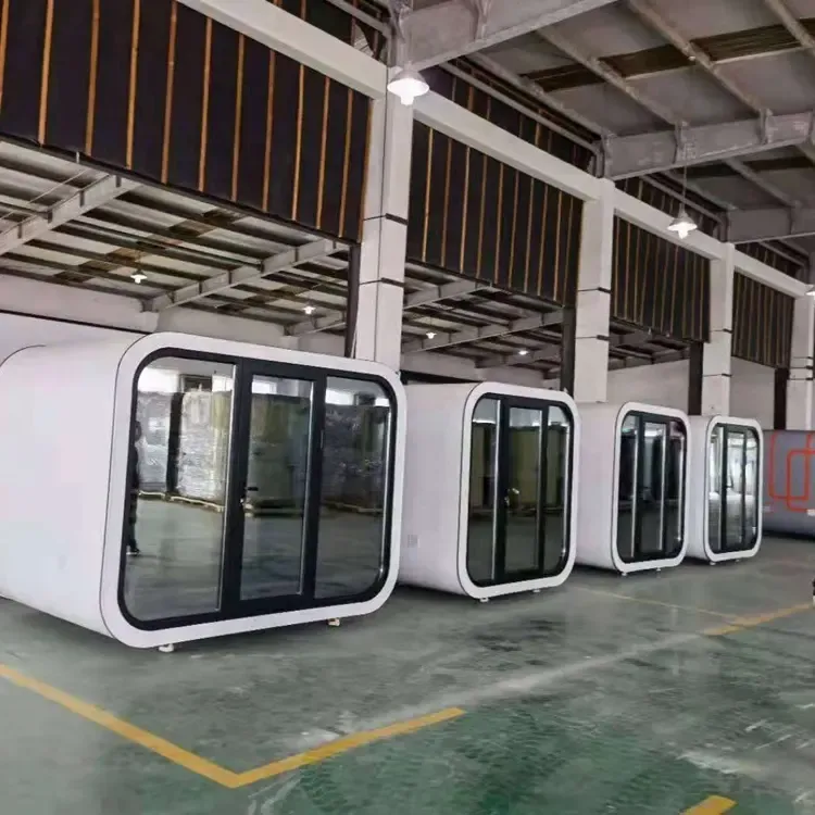 News and Articles 9 6-Seasonal workers logging