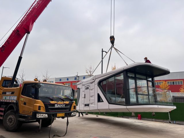 Cranes and Container Houses: Why Every Container Project Depends on the Right Crane