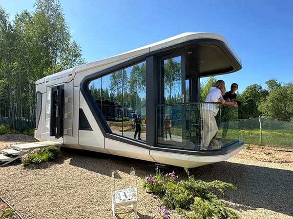 Capsule Container houses in Canada are a great solution to the ho crisis
