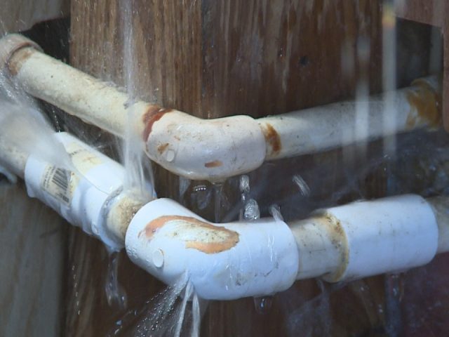 53-Insulating exterior plumbing