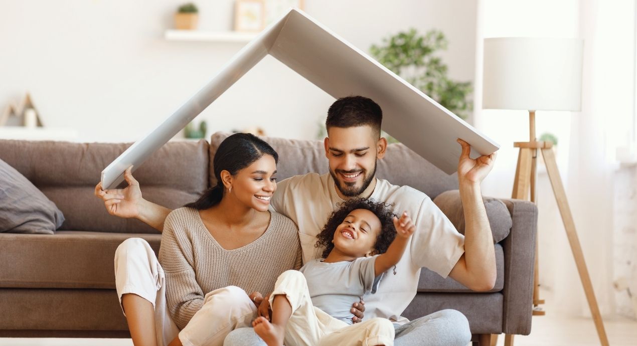 youg couple wishing becoming homeowners